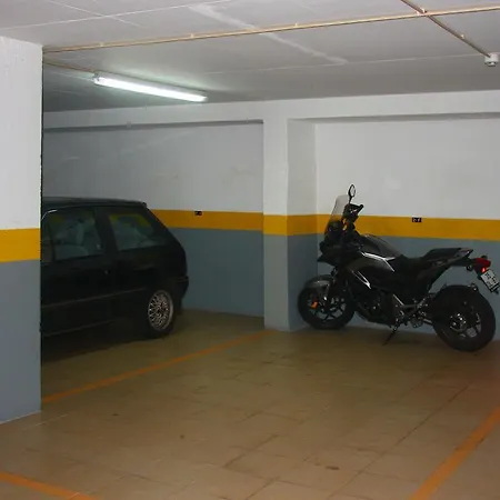 Zoo Garage * Lisbon